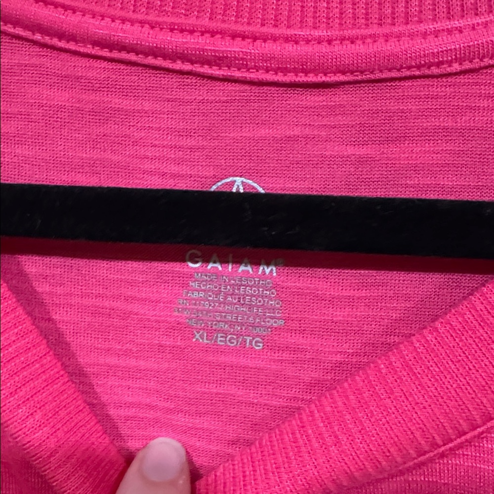 GAIAM Beetroot Rib Mix Tank - Picture 5 of 6